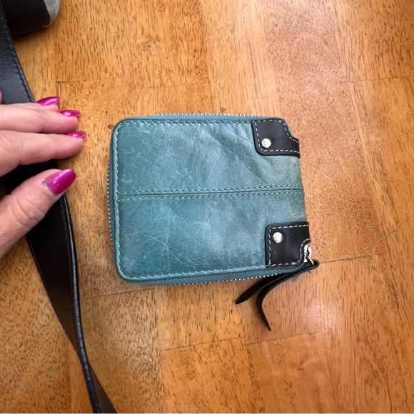 ✨Rare Find✨ Vintage Y2K Ellington Bella Leather Handbag Wallet Set 👜✨ - Picture 11 of 16